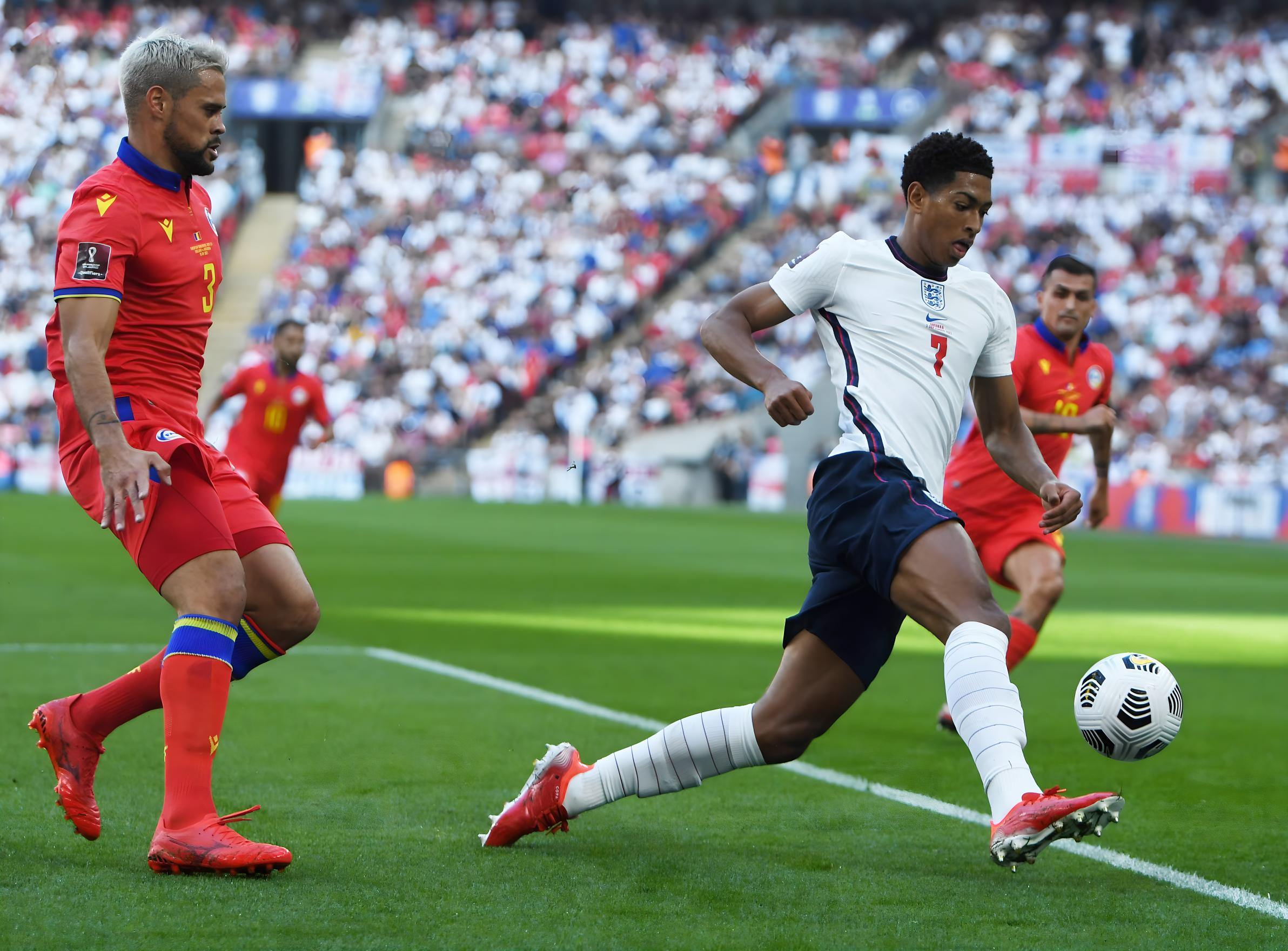 表现会更加 表现会更加