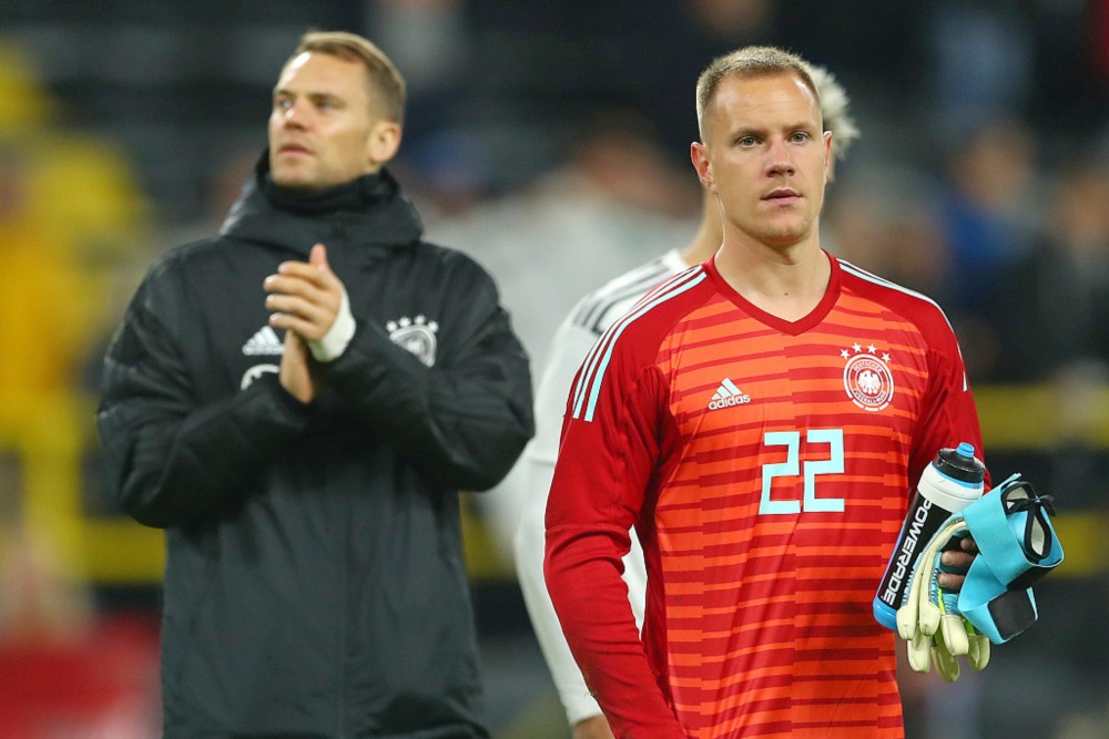 直挂球门死 直挂球门死