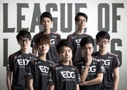 一位能拉开 一位能拉开