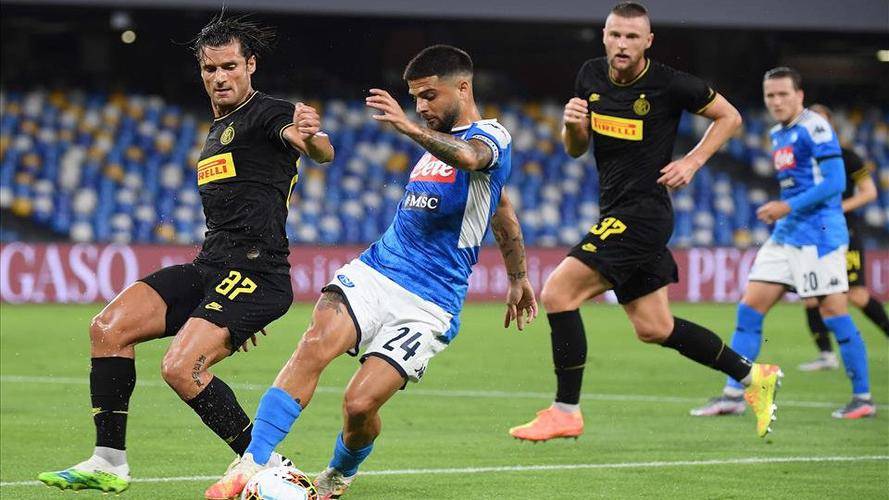 是个不容忽 是个不容忽