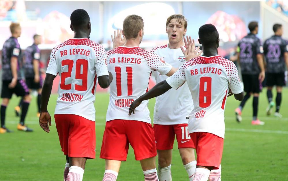 距离控制严 距离控制严