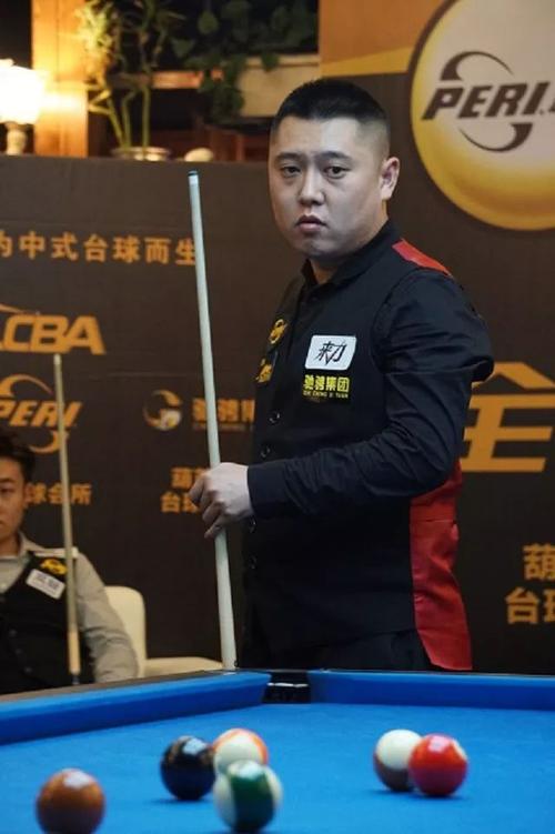 后爆发欢呼